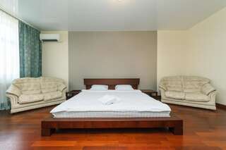 Апартаменты New building near Arena City Lesi Ukrainky 7a Киев Апартаменты-23