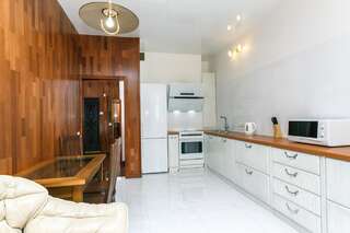 Апартаменты New building near Arena City Lesi Ukrainky 7a Киев Апартаменты-7